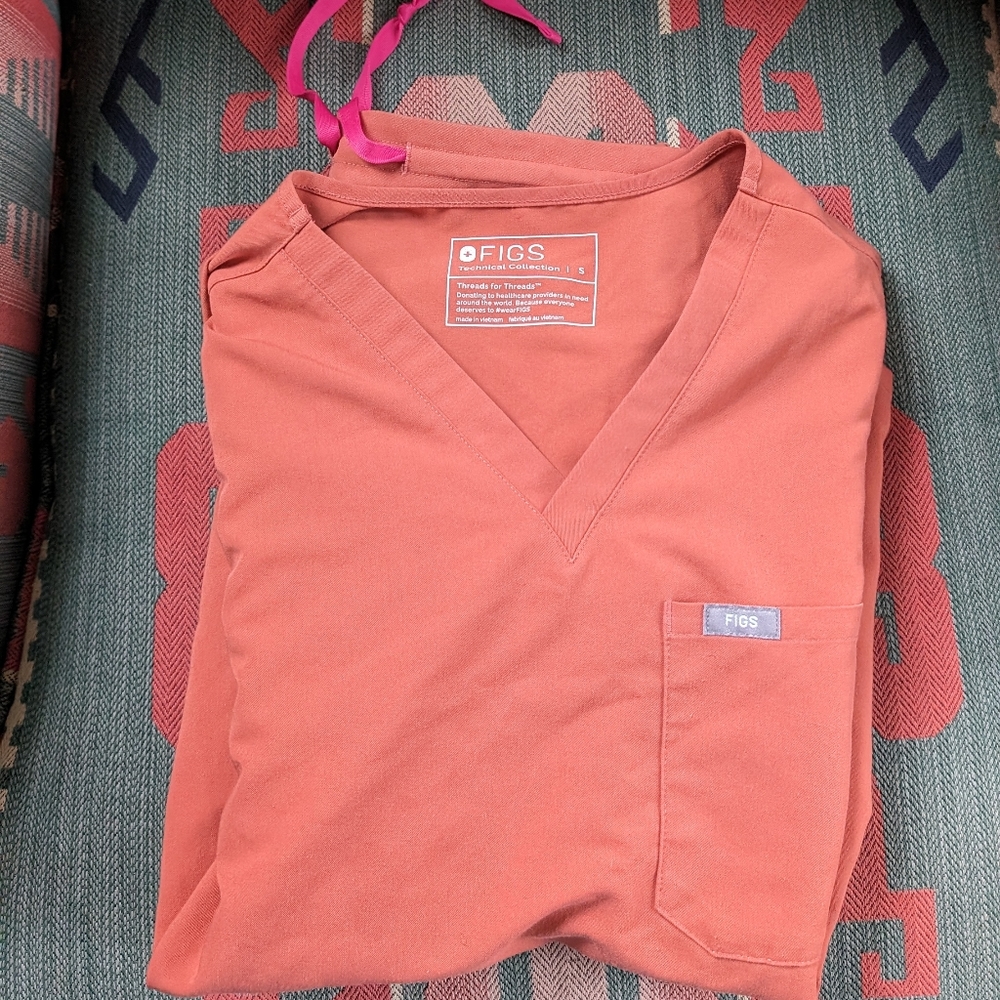 Terracotta Figs Scrubs